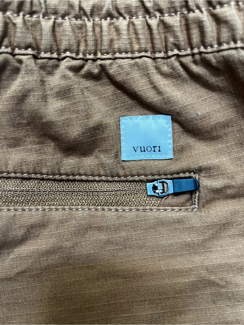 Vuori ripstop summer Shorts in Brown tan umber color Athliesure S - Picture 8 of 8